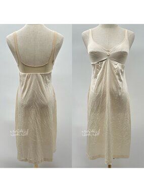 Vintage Henson Kickernick Ivory Full Slip Dress